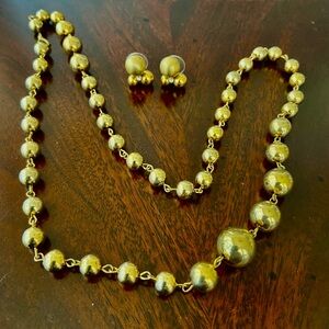 Elegant Gold Tone Graduating Ball Beads Necklace 24 “and Earring Set